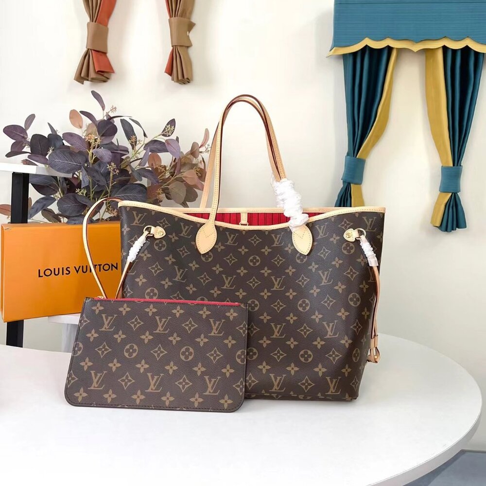 🍀Louis Vuitton NEVERFULL MM Monogram Cherry with Pouch